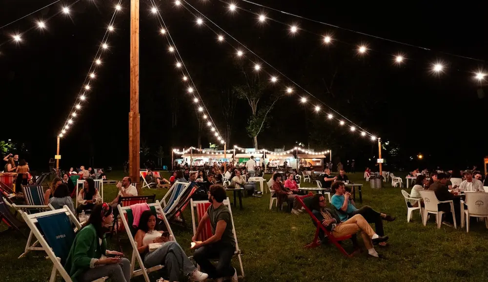 Toskana Wochenschau – Open-Air-Veranstaltung der Estate Fiorentina am Abend