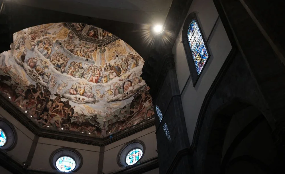 Toskana Wochenschau – Gnomon im Dom von Florenz unter Brunelleschis Kuppel