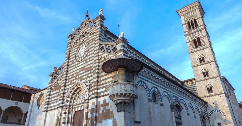 Dom von Prato mit Glockenturm und Außenkanzel – Toskana Wochenschau