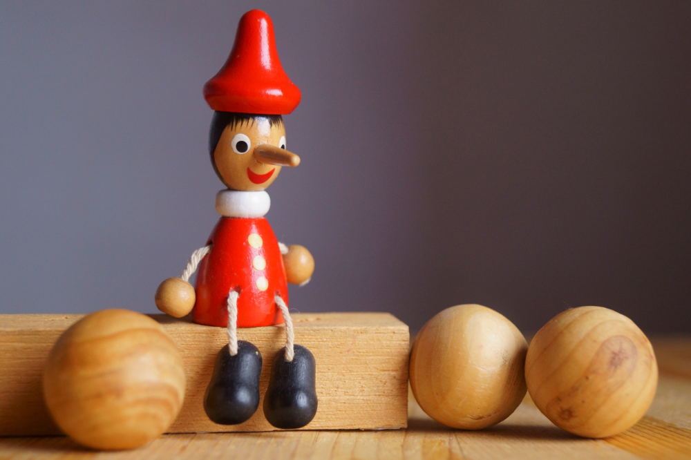 Pinocchio aus Collodi als Symbol für Wahrheit und Lüge in der Toskana Wochenschau